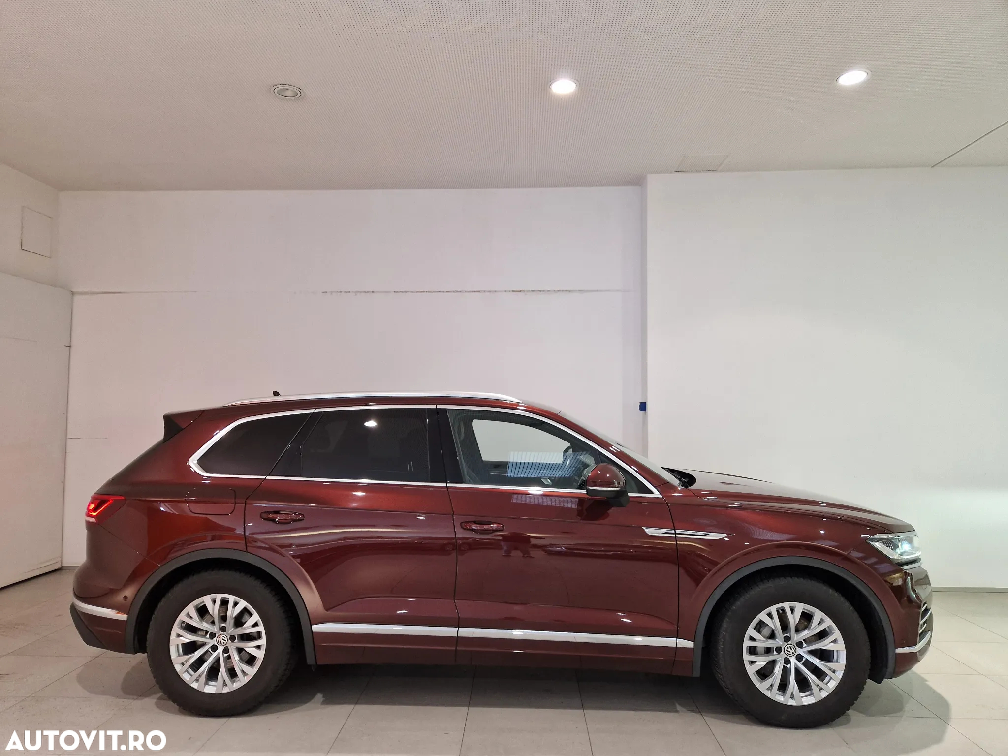 Volkswagen Touareg 3.0 V6 TDI 4Motion DPF Automatik - 6