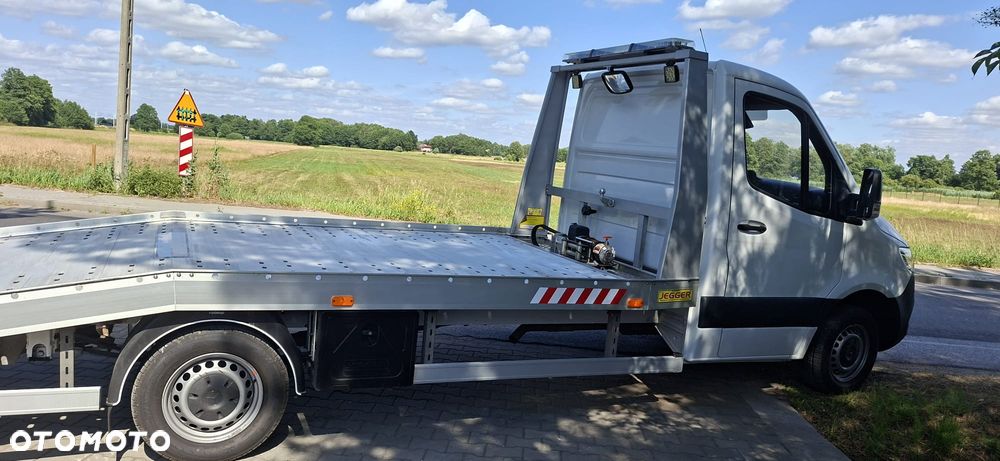 Mercedes-Benz SPRINTER - 7