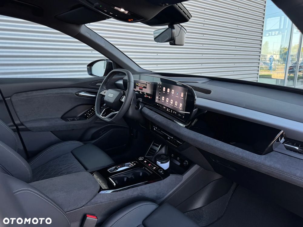 Audi Q6 e-tron - 38