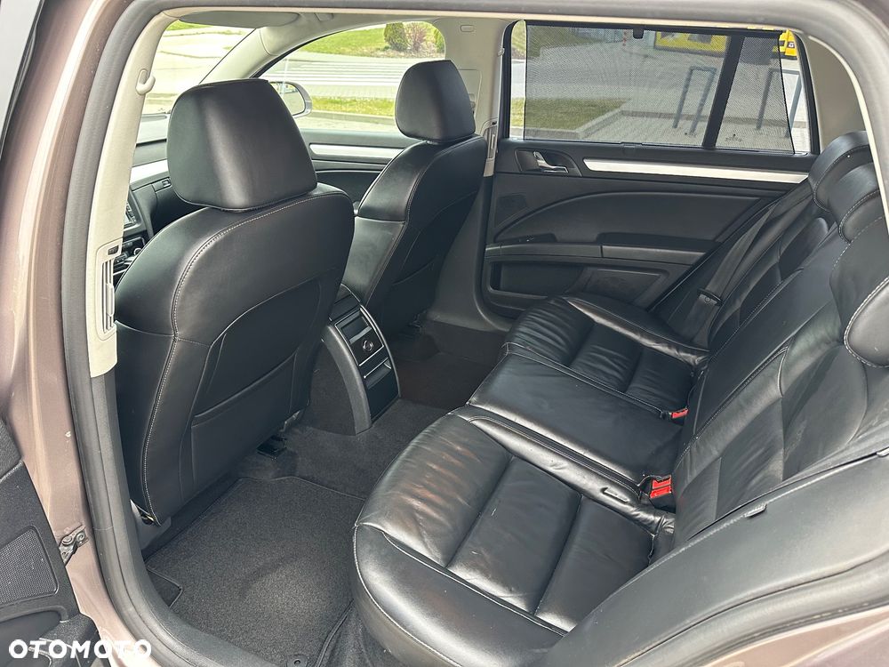 Skoda Superb 1.8 TSI DSG Elegance - 13