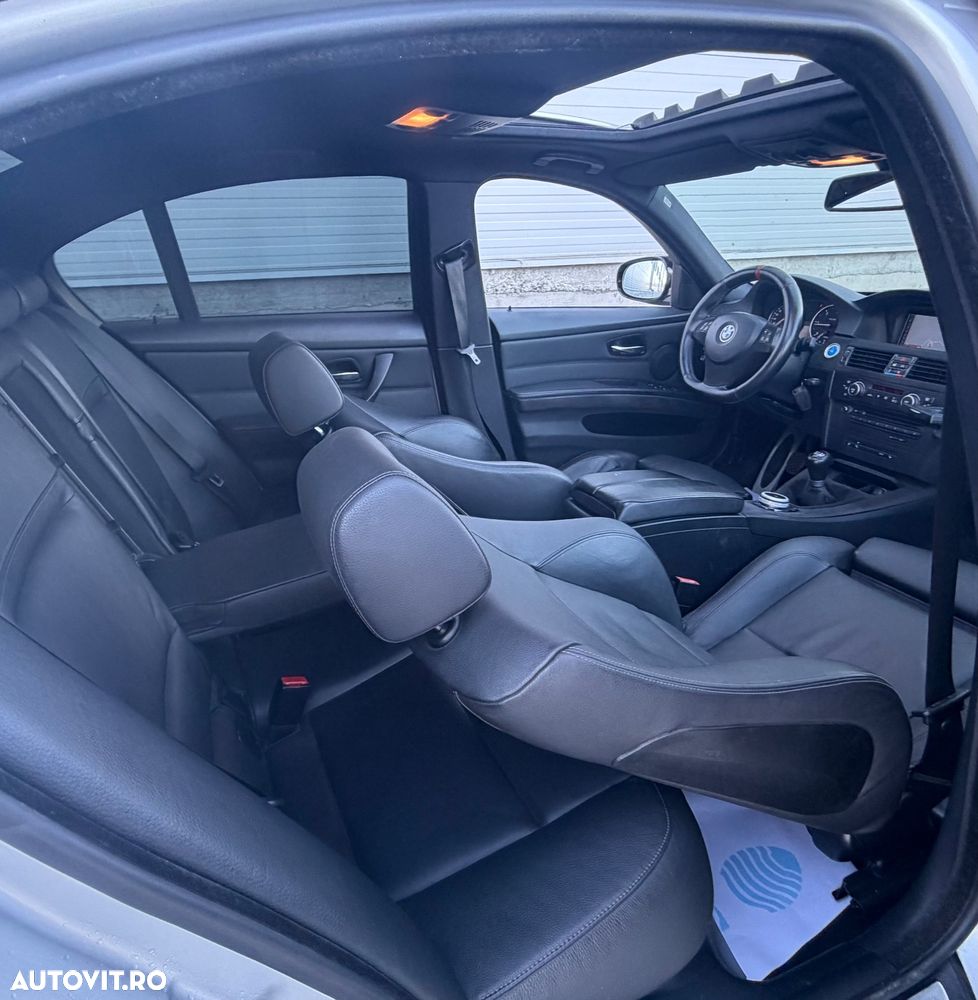 BMW Seria 3 320d DPF - 11