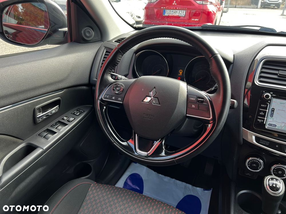 Mitsubishi ASX 1.6 Intense Plus Navi Blue Edition - 20