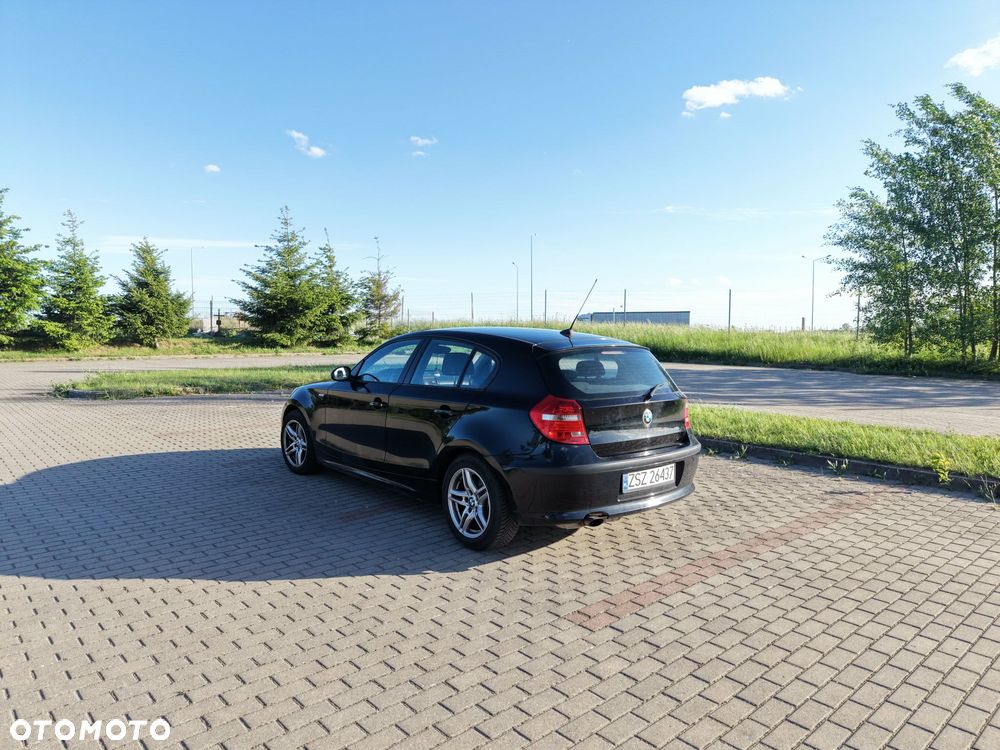 BMW Seria 1 116i - 10
