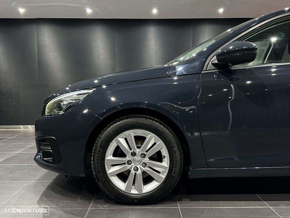 Peugeot 308 SW 1.2 PureTech Active Pack - 3