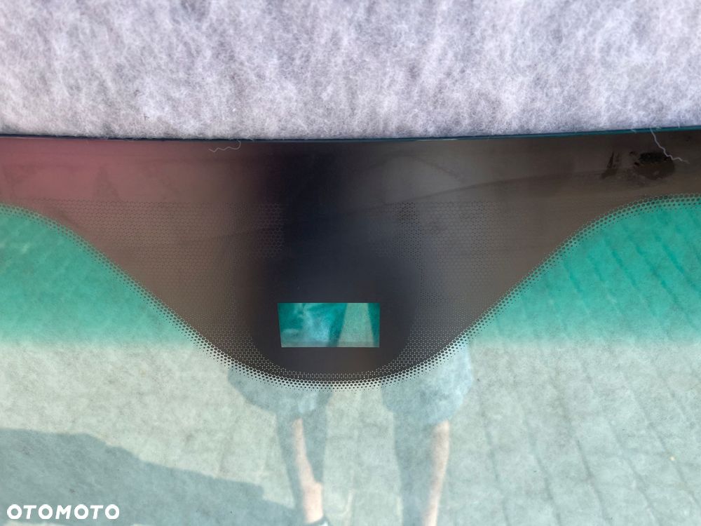 mercedes c-klasa w203 coupe szyba przednia po 2000 - 5