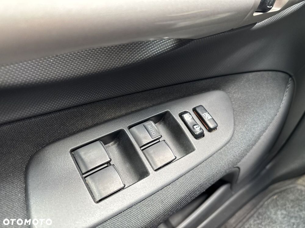 Toyota Auris 1.6 VVT-i Premium - 16