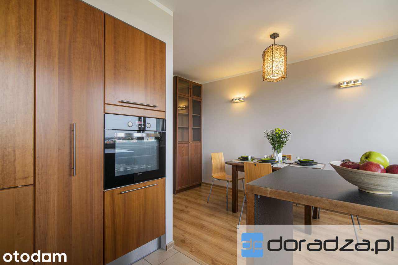 3 pokoje / 72 m² / balkon / ul. Krynicka / 10 piętro / winda