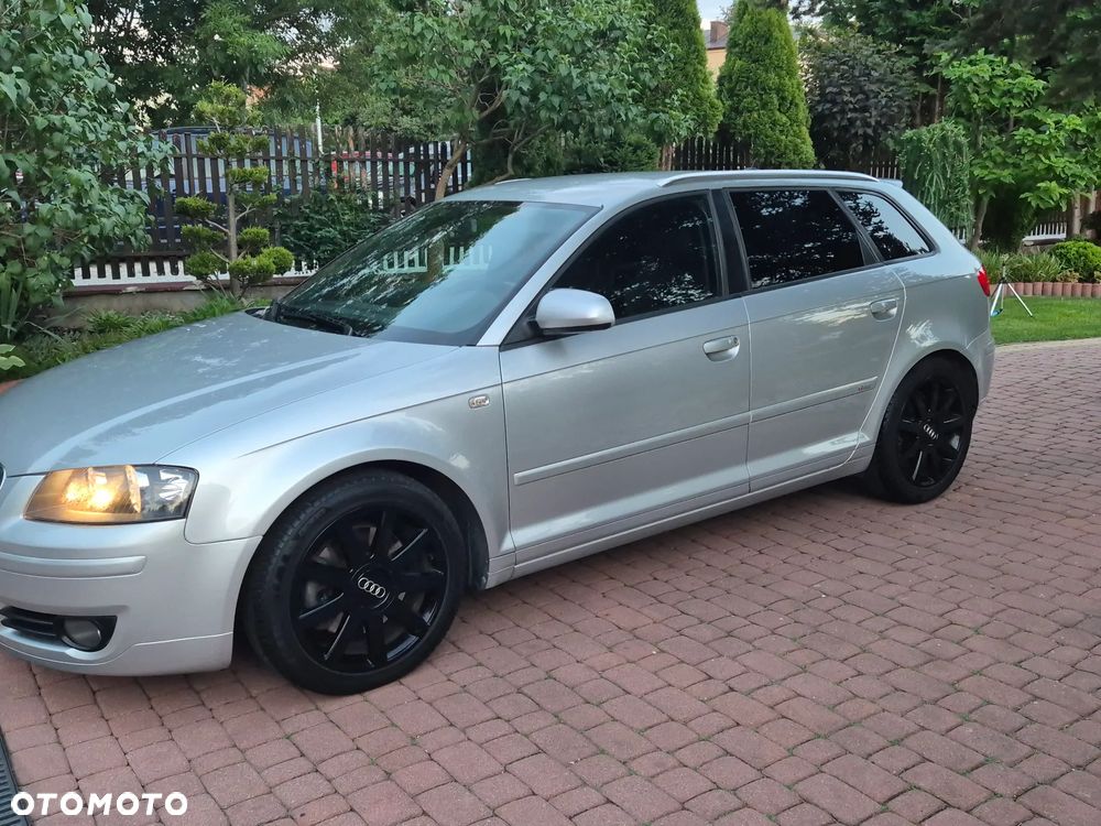 Audi A3 Sportback 2.0 TDI DPF S line Sportpaket (plus) - 13