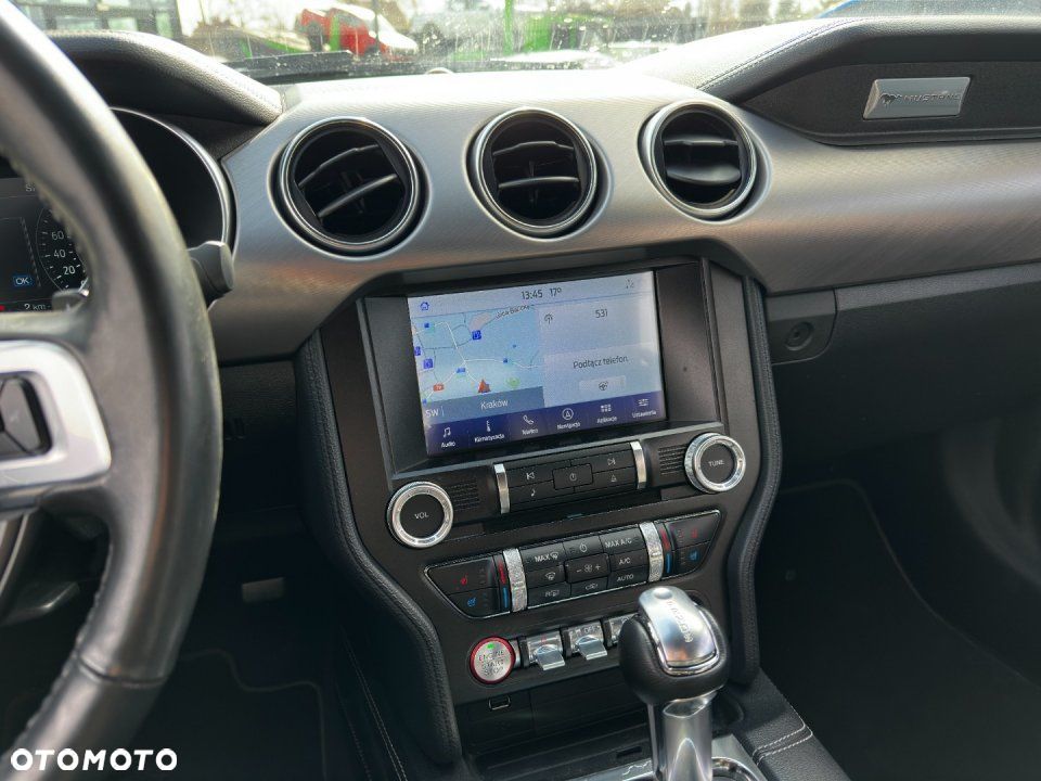 Ford Mustang - 19