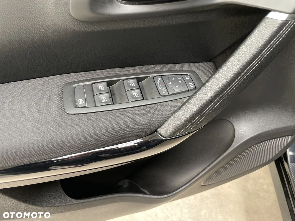 Renault Kadjar 1.3 TCe FAP Limited - 11