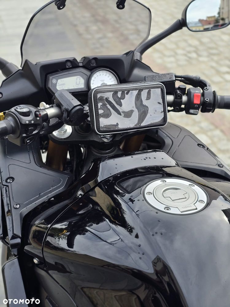 Yamaha FZ8 - 9