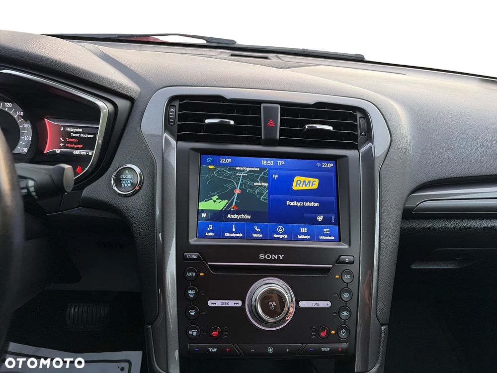 Ford Mondeo 2.0 Hybrid Titanium - 29