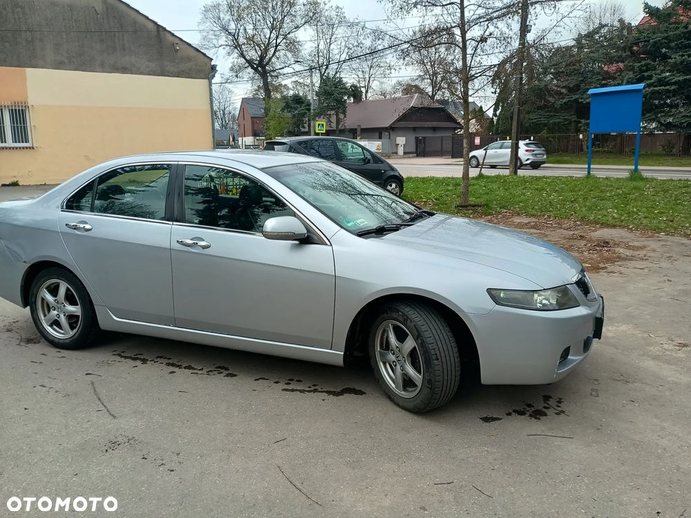 Honda Accord 2.0 Sport - 9