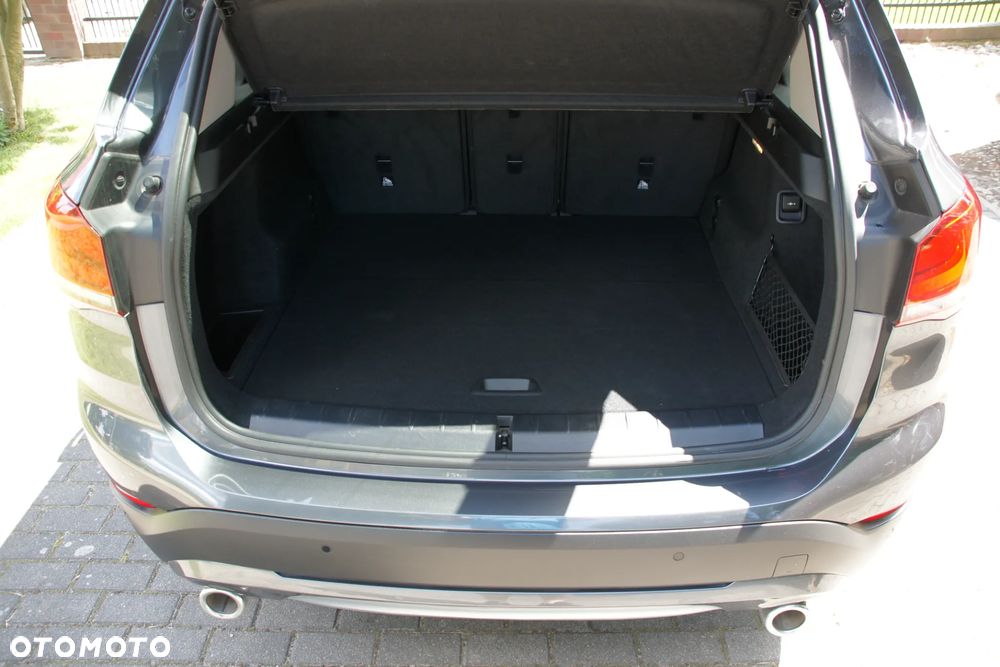 BMW X1 xDrive20d Sport - 8