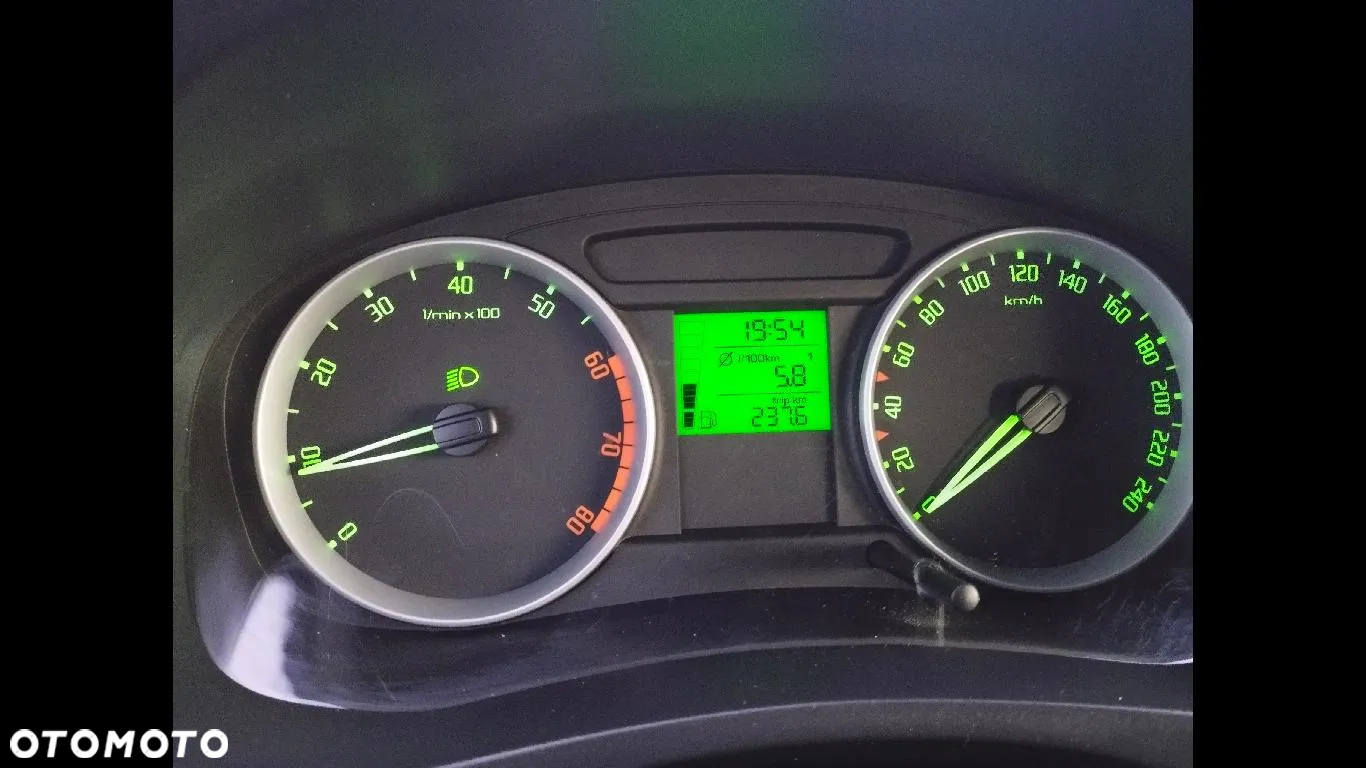Skoda Fabia 1.2 12V Style - 8