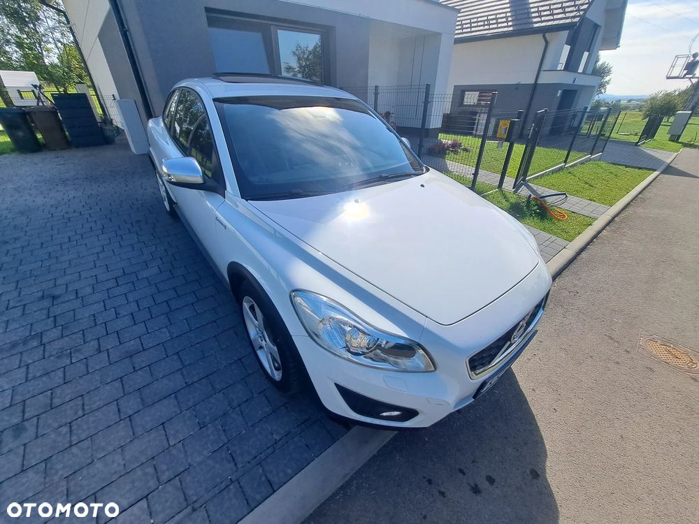 Volvo C30 D2 R-Design - 11