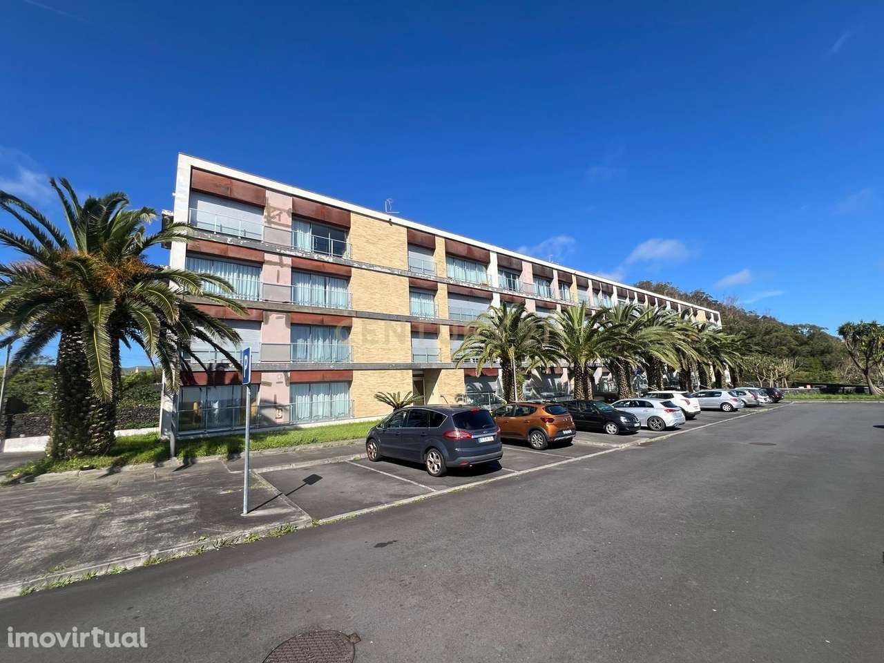 Apartamento com Vista Mar próximo das praias e Ponta Delgada - Grande imagem: 2/25