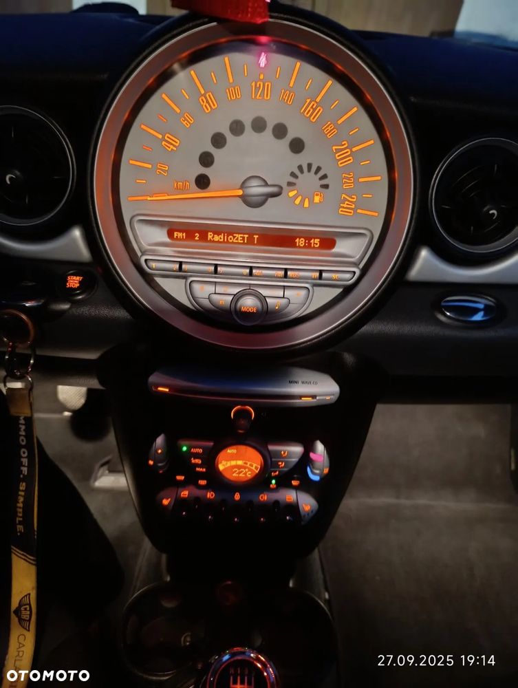 MINI ONE Standard - 16