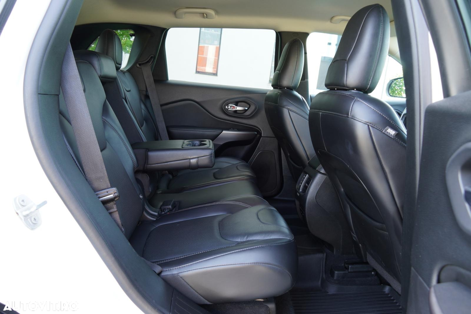 Jeep Cherokee 2.2 MJet AWD Limited - 12