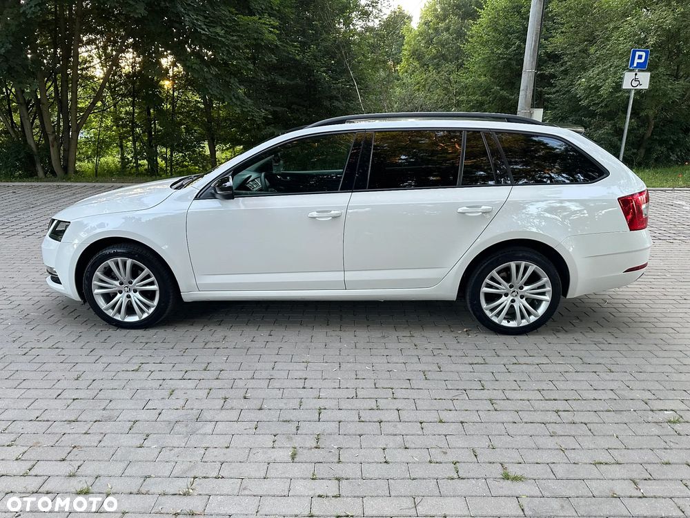Skoda Octavia 2.0 TDI Ambition DSG - 9