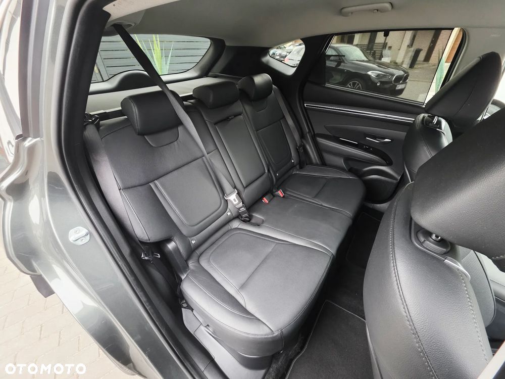 Hyundai Tucson 1.6 T-GDi HEV 4WD Select - 28