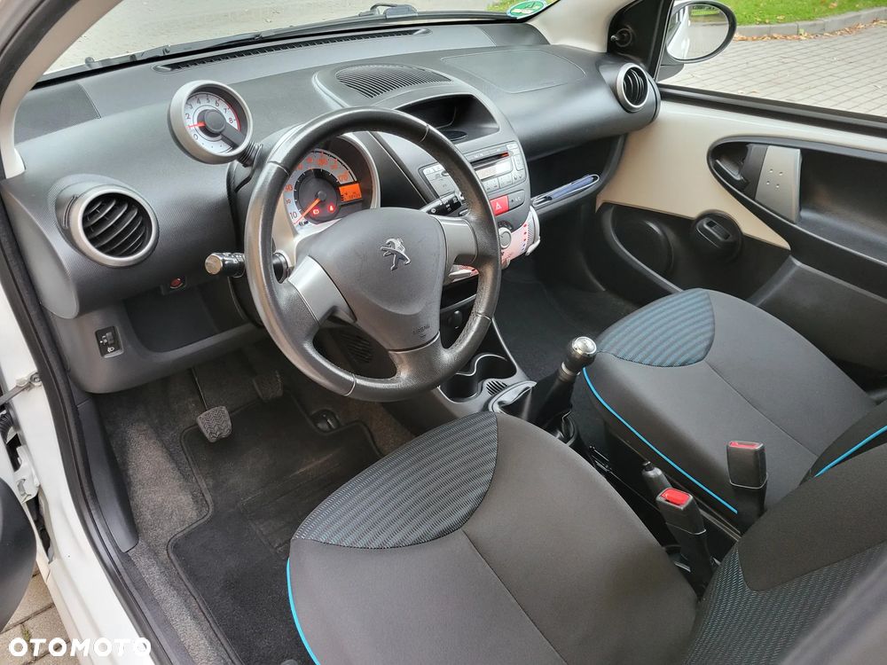 Peugeot 107 1.0 Trendy - 11