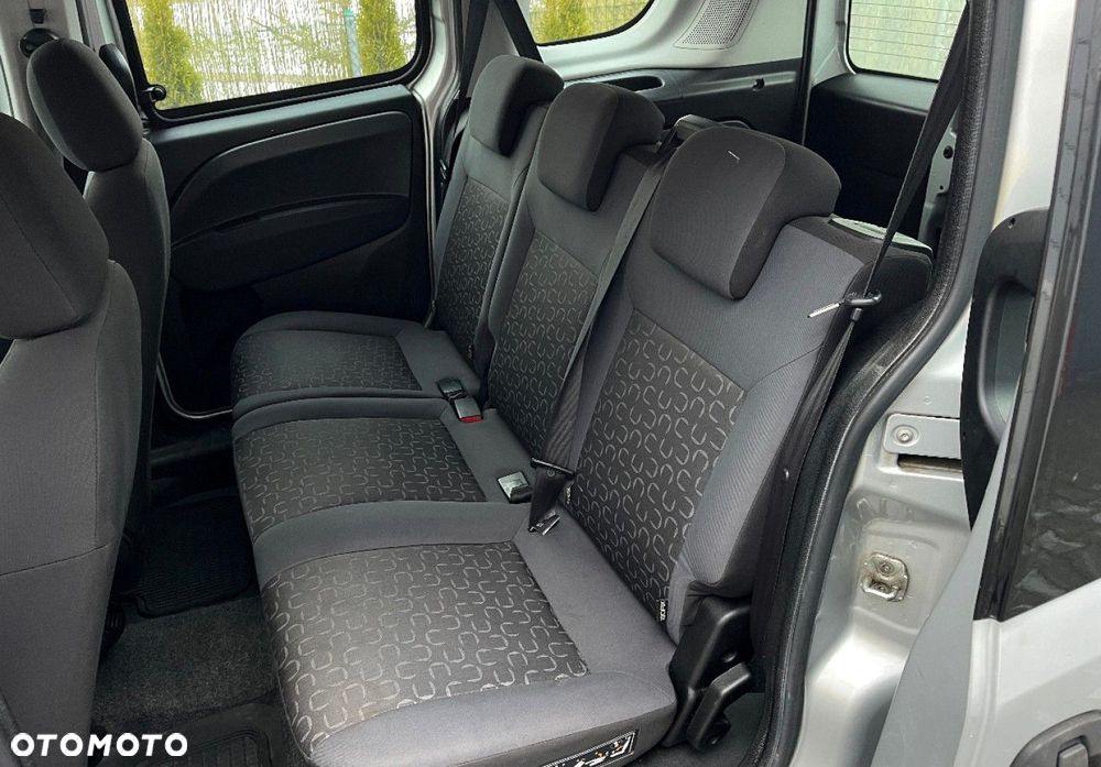Fiat Doblo - 14