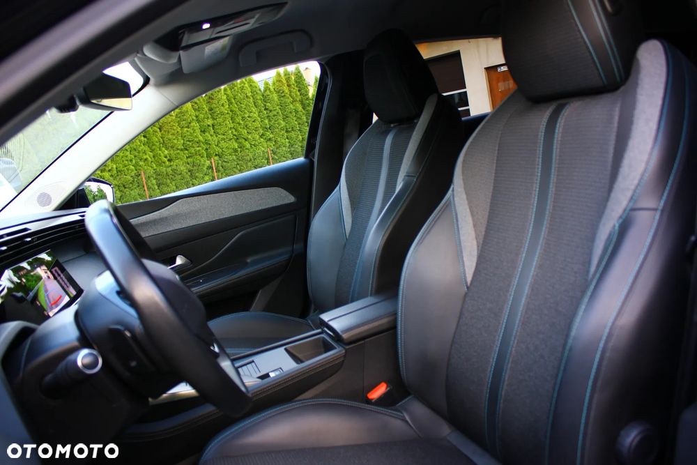 Peugeot 308 1.5 BlueHDi Allure S&S EAT8 - 24