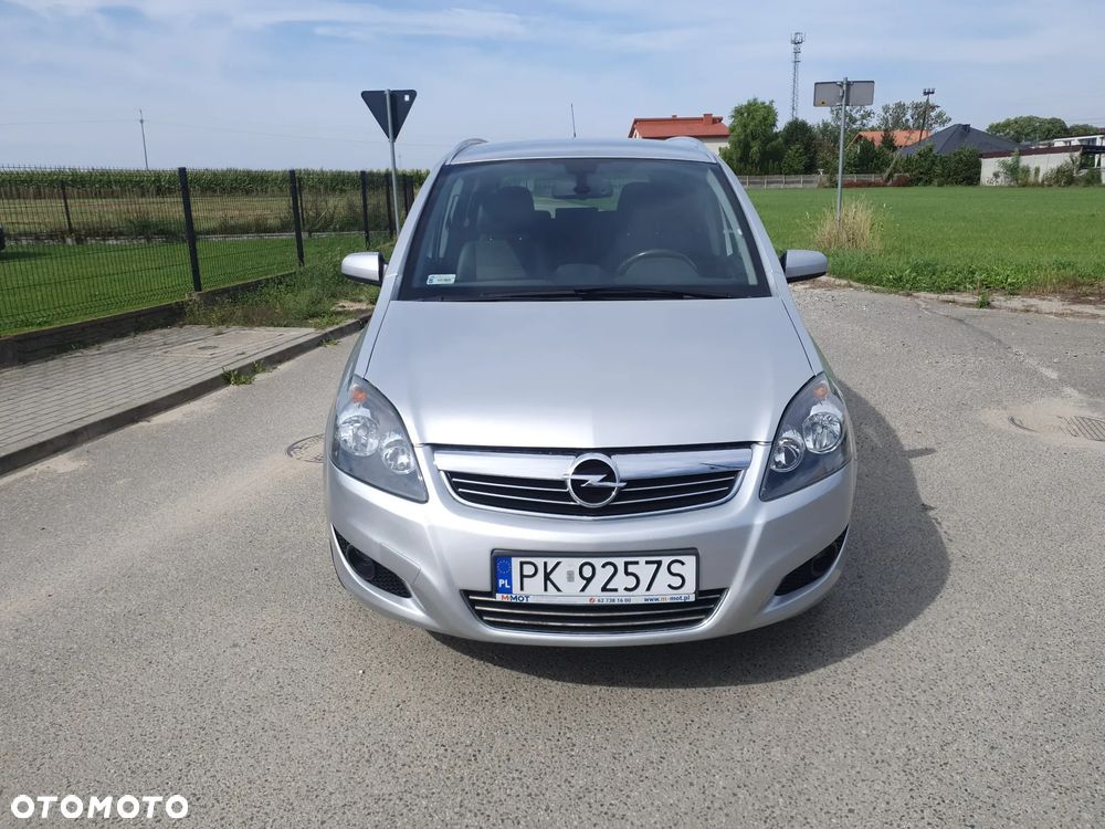 Opel Zafira 1.8 Enjoy - 2