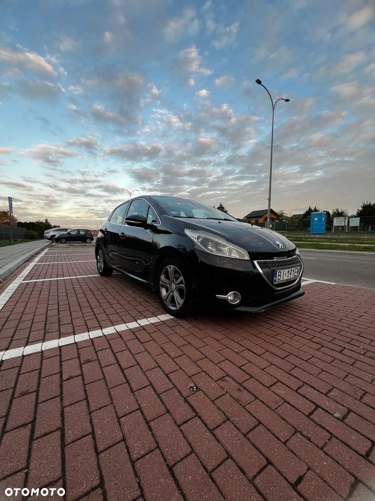 Peugeot 208 1.4 HDi Business Line - 11