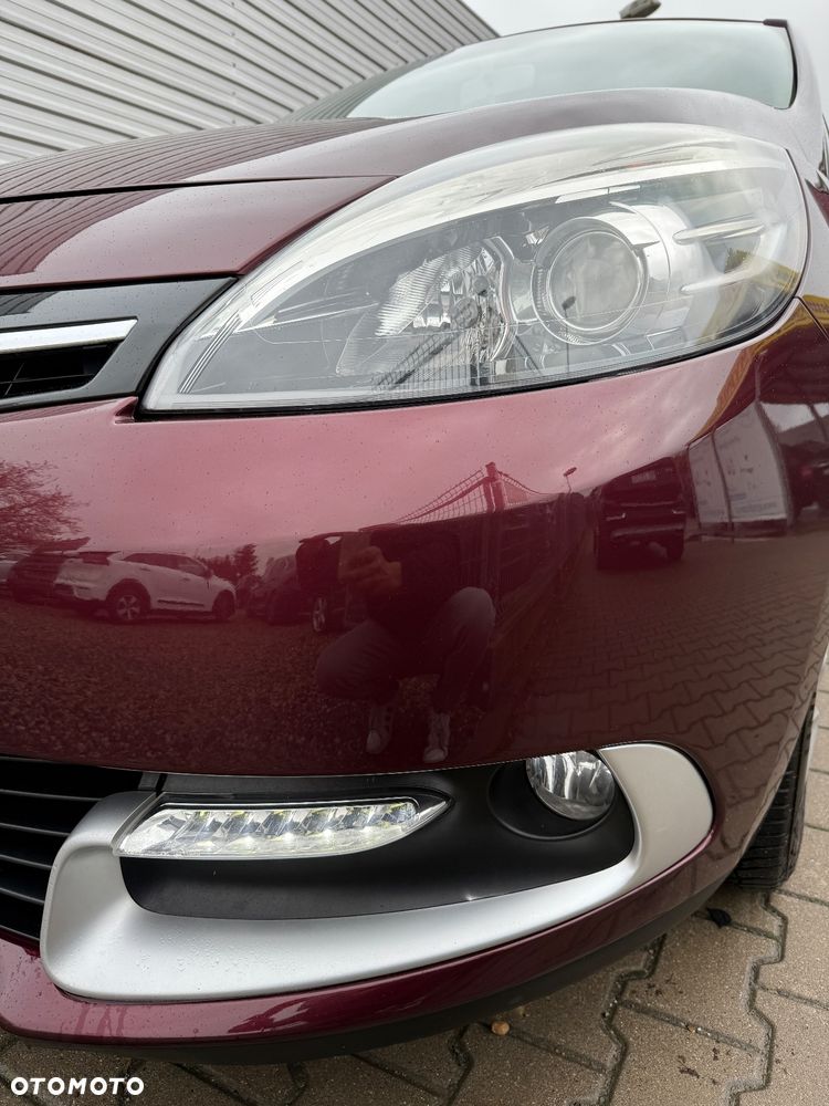 Renault Scenic 1.6 16V 110 Dynamique - 11