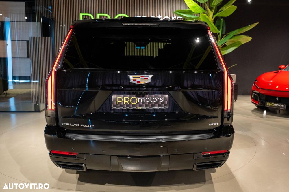 Cadillac Escalade - 34