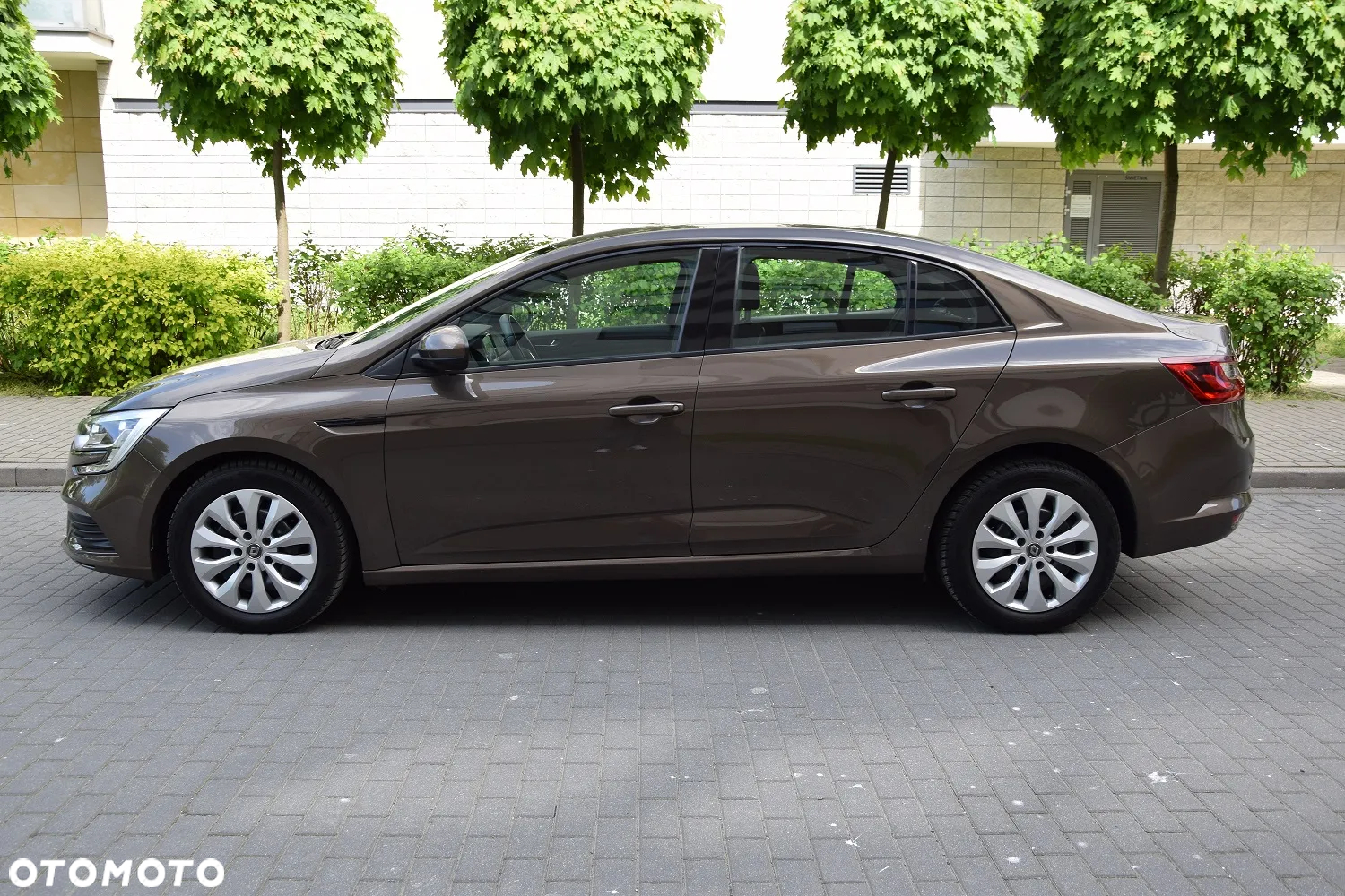 Renault Megane 1.6 SCe Business - 9