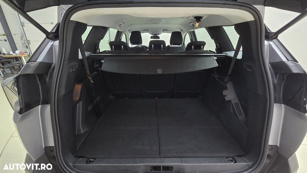 Peugeot 5008 - 25