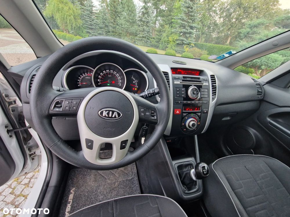 Kia Venga 1.4 CVVT ISG Spirit - 9