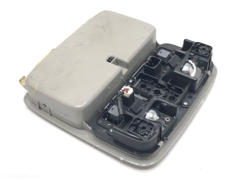 LAMPA SUFITOWA - 180.00 PLN - KIA SPORTAGE II (JE_, KM) 2004 - 2022 2.0 i 16V 104 kW [141 KM] - 3