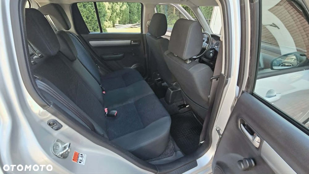 Suzuki Swift - 15