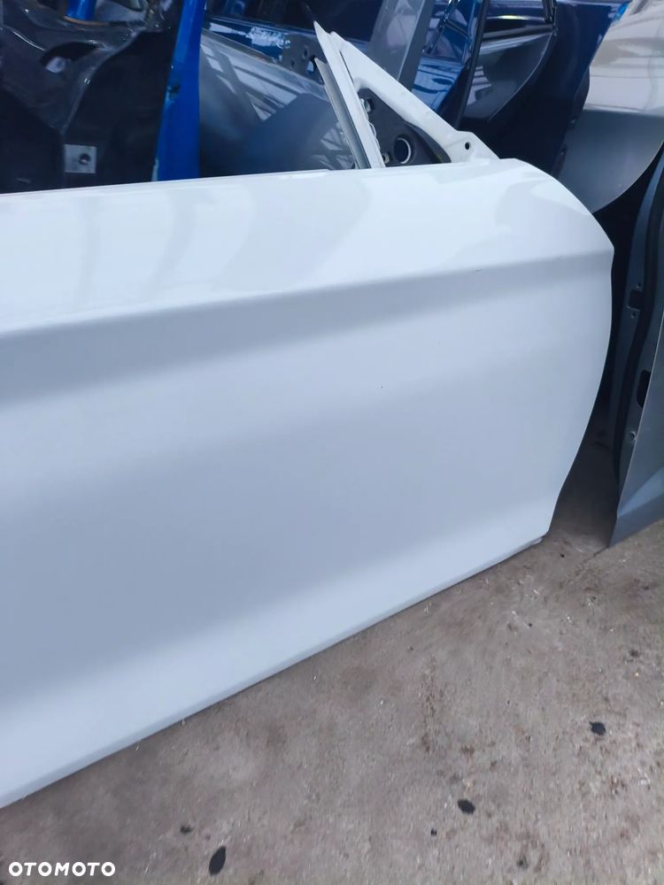 BMW 2 F22/F23 DRZWI PRAWE POZNAŃ GIEŁDA X793 - 2