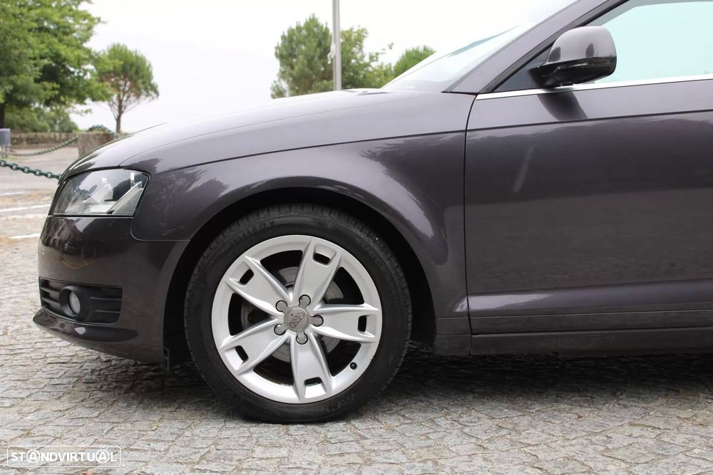 Audi A3 Cabrio 1.6 TDi Sport - 11