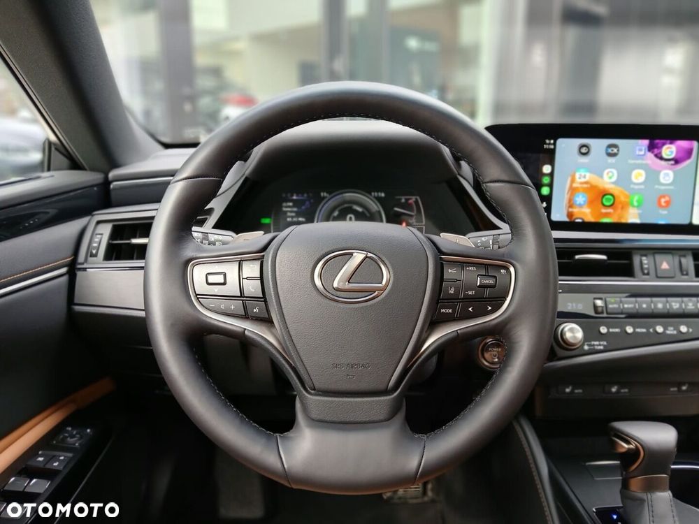 Lexus ES 300h Business Edition - 15