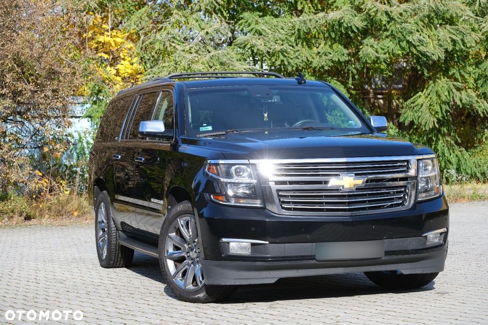 Chevrolet Suburban - 5
