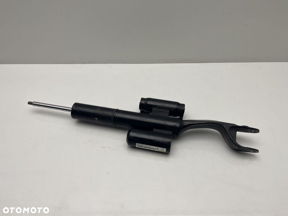 AMORTYZATOR LEWY PRZÓD MERCEDES C-KLASA W205 AMG C43 4-MATIC A2053205200