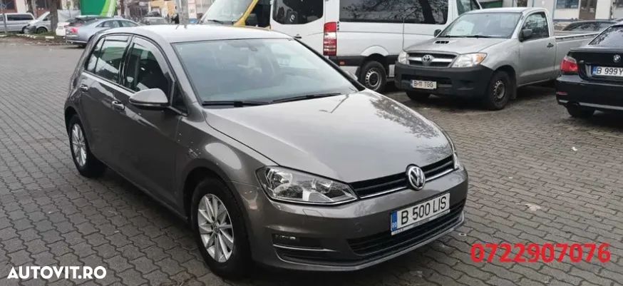 Volkswagen Golf - 1