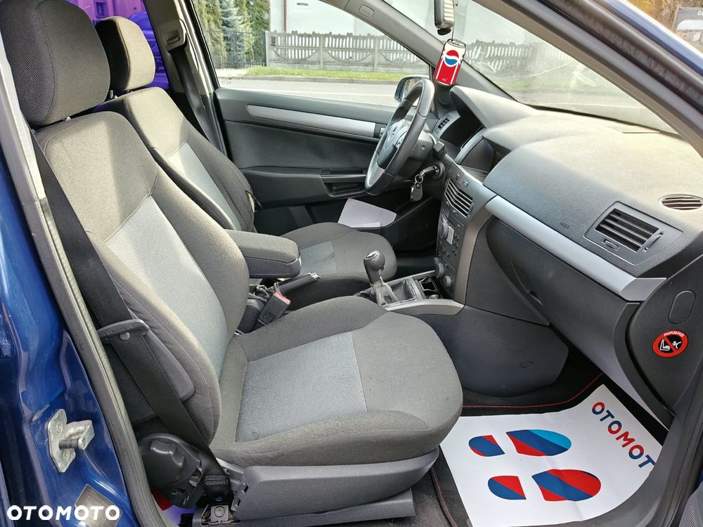 Opel Astra 1.4 Caravan Cosmo - 7
