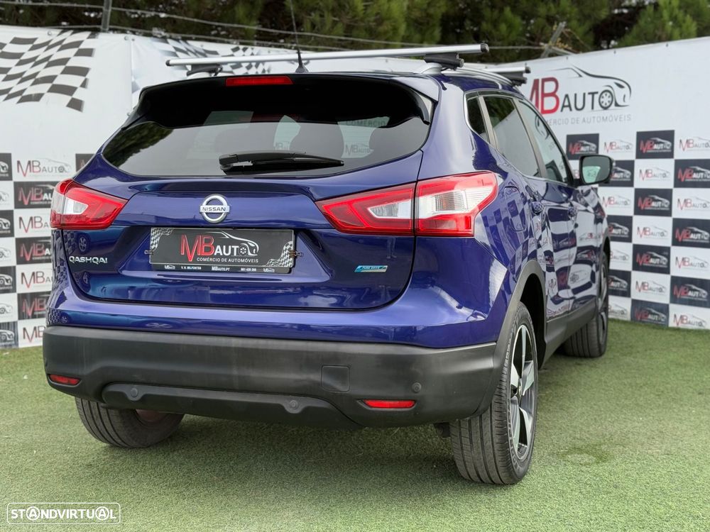 Nissan Qashqai 1.5 dCi N-Connecta - 11