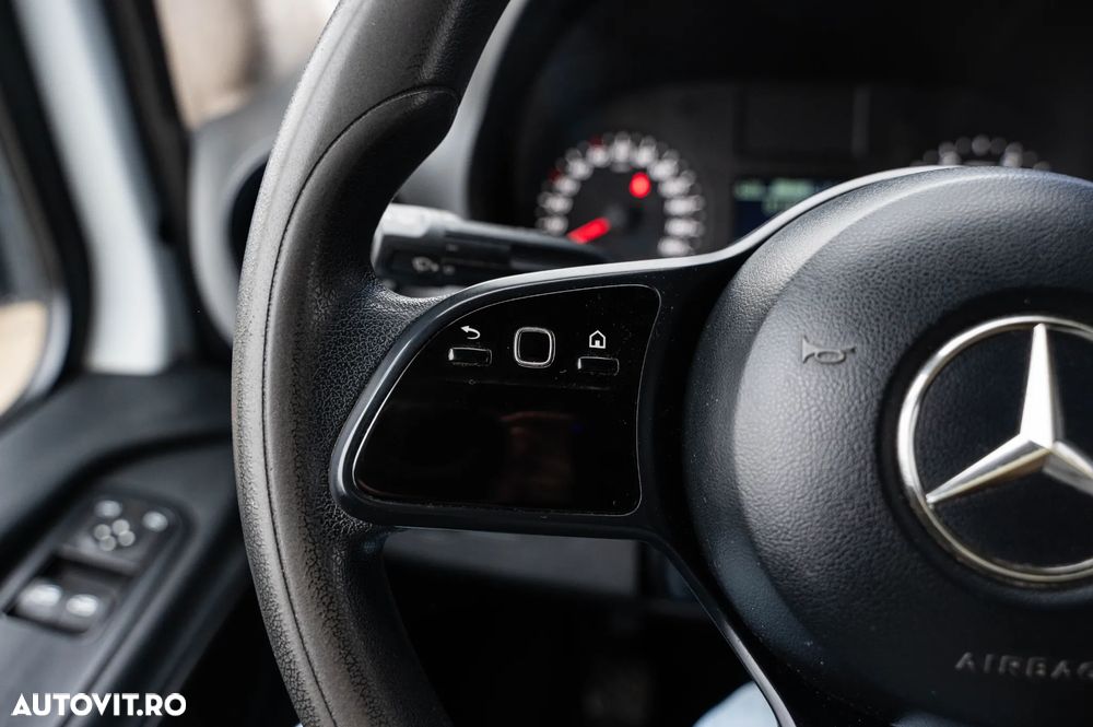 Mercedes-Benz Sprinter Lang HA - 21