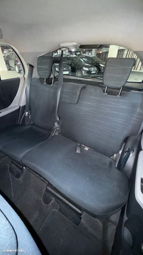 Toyota Yaris 1.0 VVT-i Sol AC+VSC - 16
