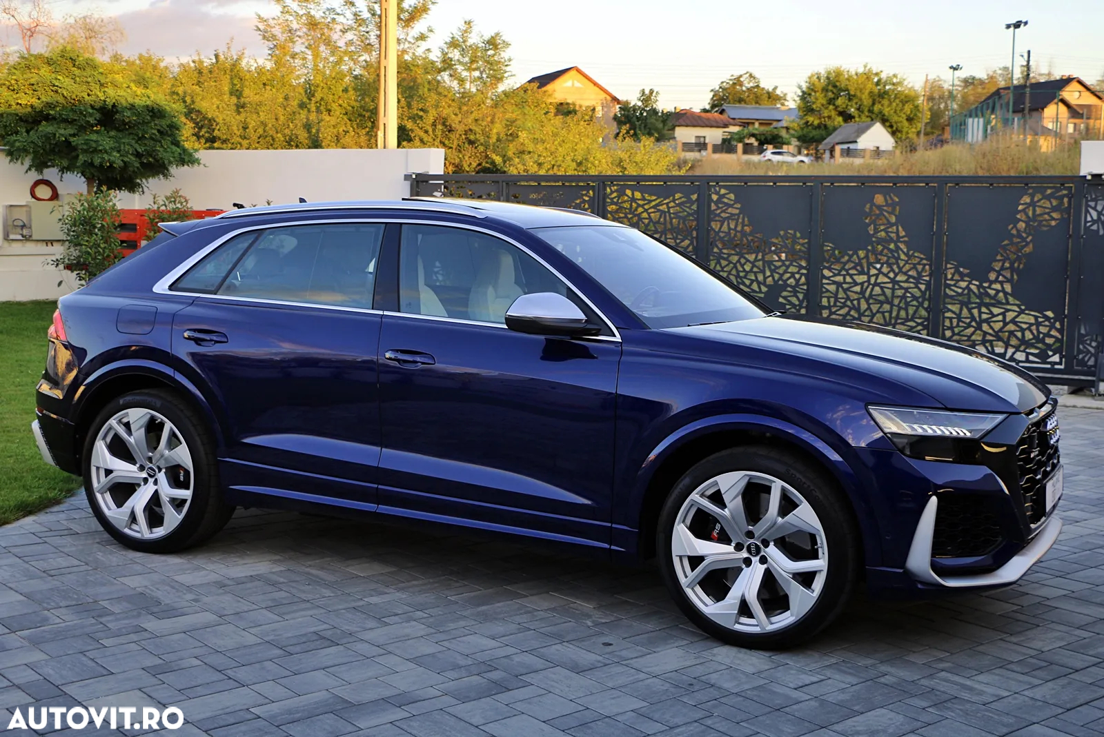 Audi RS Q8 TFSI quattro tiptronic - 10