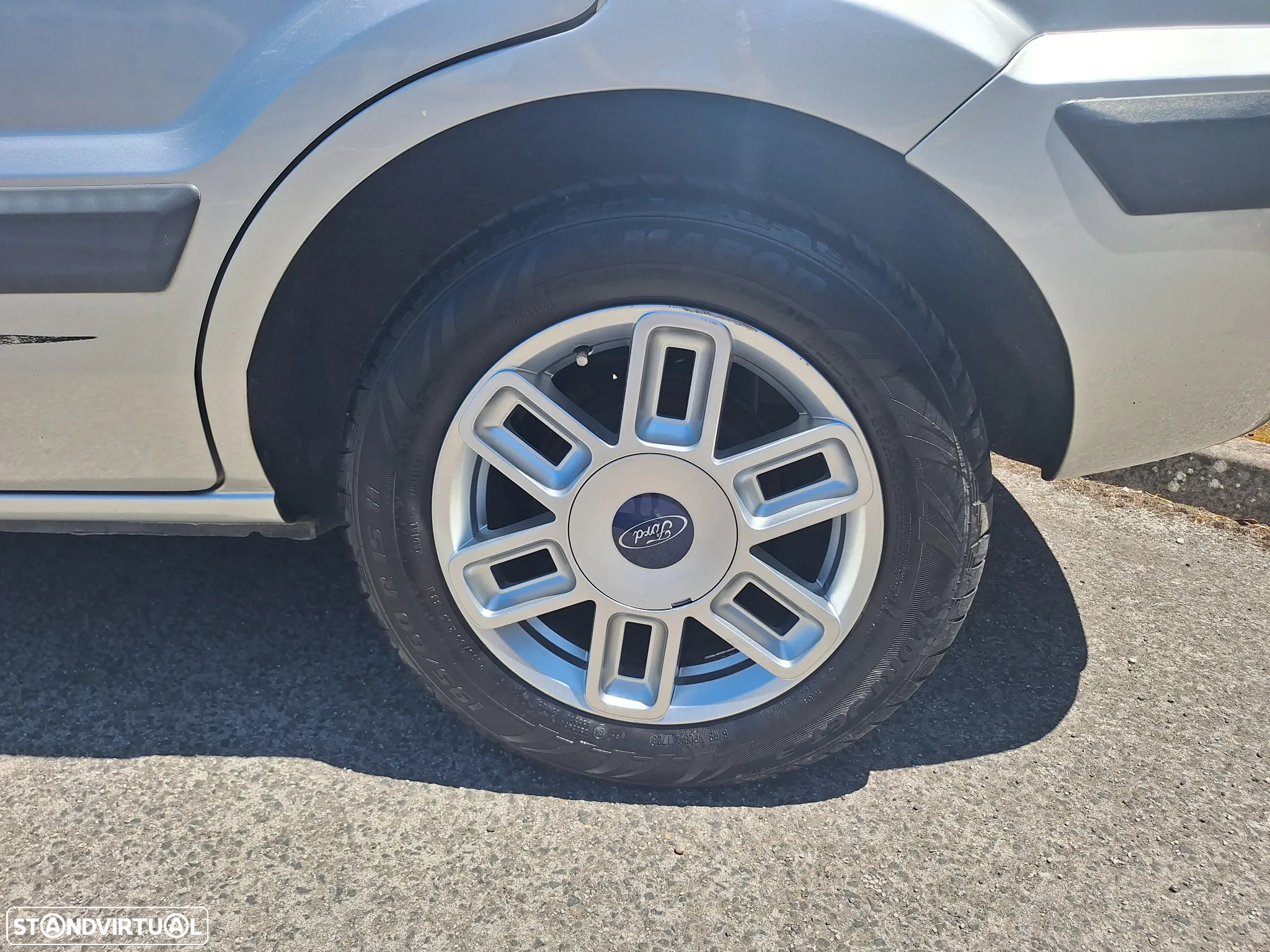 Ford Fiesta 1.25 Trend - 13