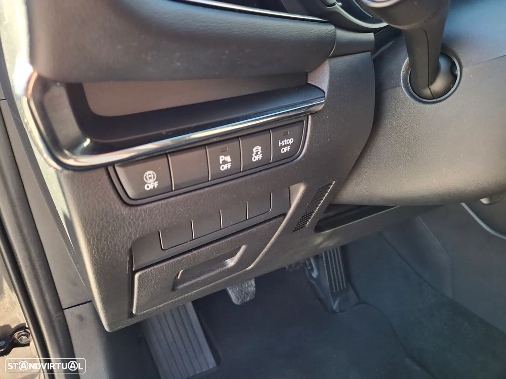 Mazda 3 2.0 e-Skyactiv-G Homura - 14